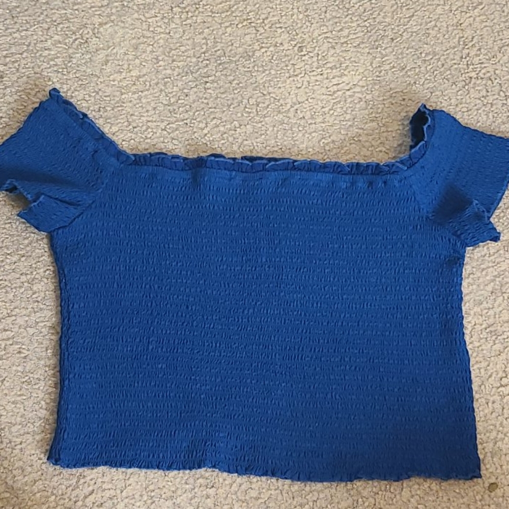 Abercrombie short top,